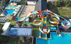 Hotel Lux Aquapark